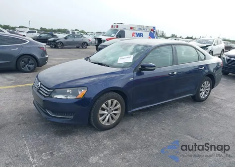 2015 Volkswagen Passat 1.8T Wolfsburg Edition from USA, damaged, VIN 1VWAT7A30FC037857